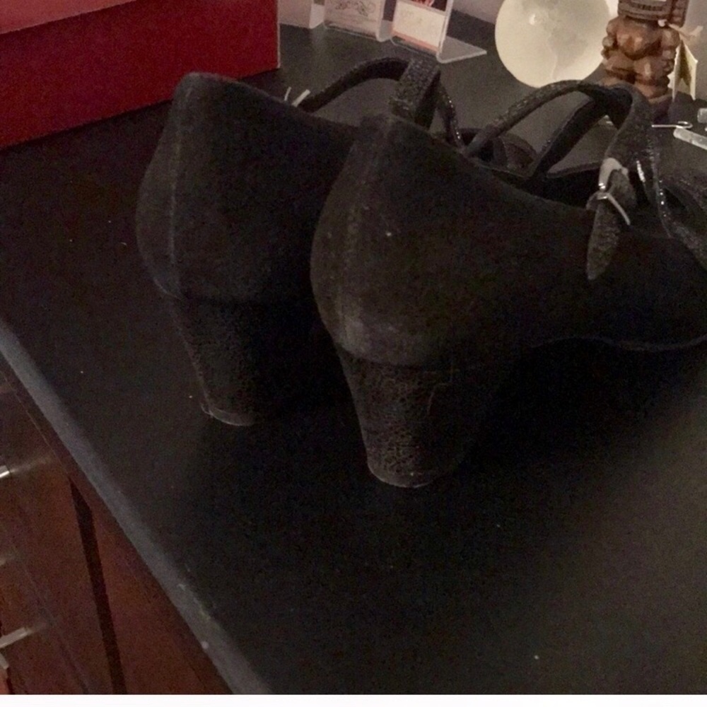 Umberto Raffini Pump - Picture 3 of 5